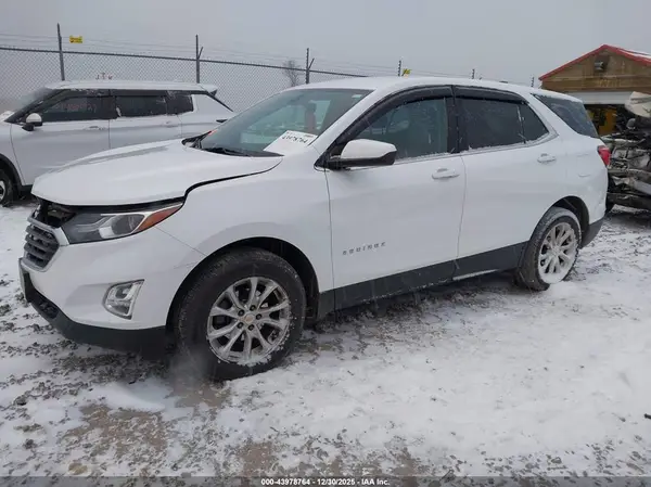 2GNAXUEV5K6195607 2019 CHEVROLET EQUINOX - Image 2