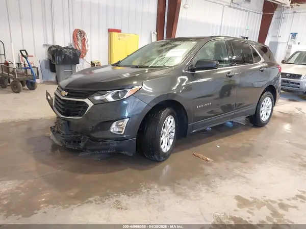 2GNAXUEV5K6211711 2019 CHEVROLET EQUINOX - Image 2