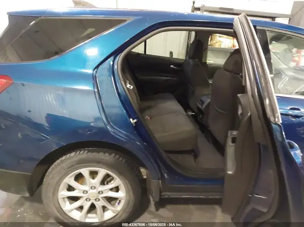 2GNAXUEV5K6220389 2019 CHEVROLET EQUINOX - Image 8