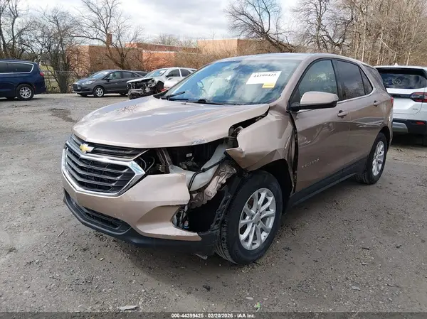 2GNAXUEV5K6237242 2019 CHEVROLET EQUINOX - Image 2