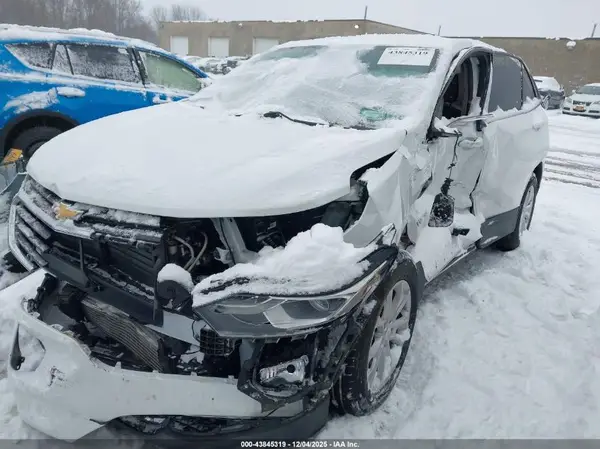 2GNAXUEV5K6256535 2019 CHEVROLET EQUINOX - Image 2