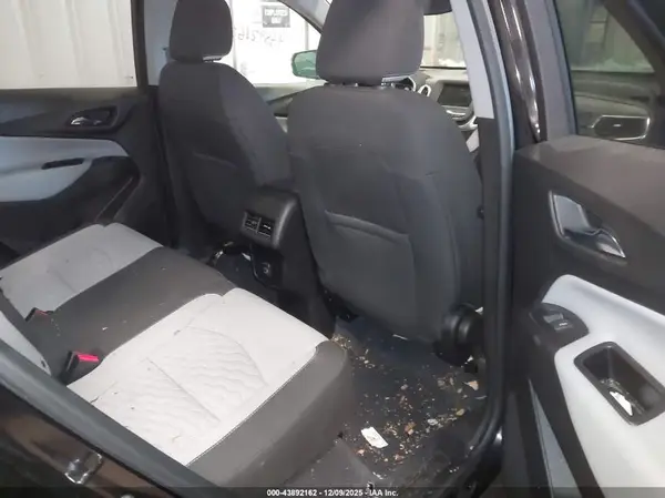 2GNAXUEV5K6272623 2019 CHEVROLET EQUINOX - Image 8