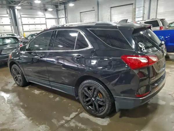 2GNAXUEV5L6114803 2020 CHEVROLET EQUINOX - Image 2