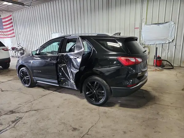 2GNAXUEV5L6137806 2020 CHEVROLET EQUINOX - Image 2