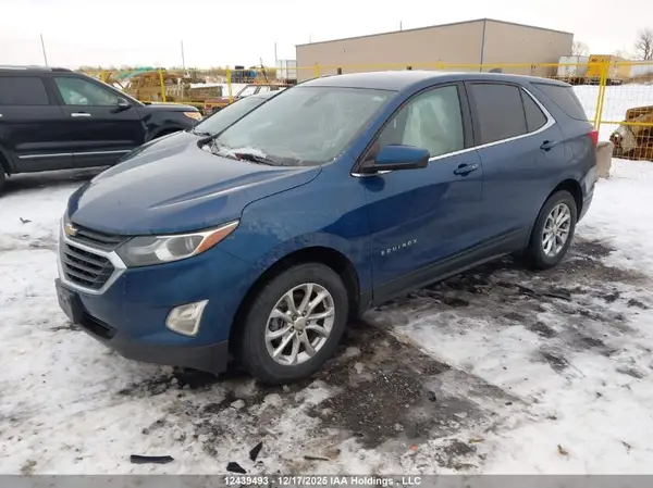 2GNAXUEV5L6215629 2020 CHEVROLET EQUINOX - Image 2