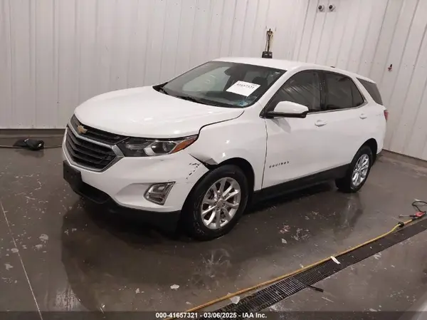 2GNAXUEV5L6244807 2020 CHEVROLET EQUINOX - Image 2