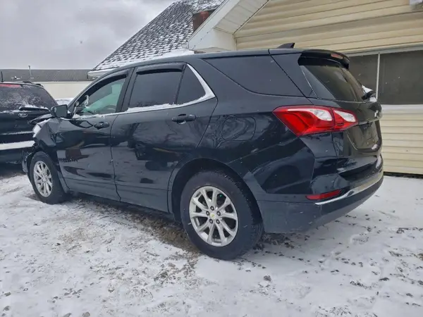 2GNAXUEV5M6113054 2021 CHEVROLET EQUINOX - Image 2