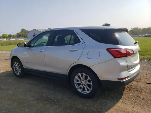 2GNAXUEV5M6113720 2021 CHEVROLET EQUINOX - Image 2