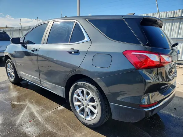 2GNAXUEV5M6160813 2021 CHEVROLET EQUINOX - Image 2