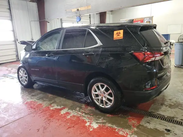 2GNAXUEV5N6105814 2022 CHEVROLET EQUINOX - Image 2