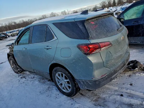 2GNAXUEV5N6138621 2022 CHEVROLET EQUINOX - Image 2