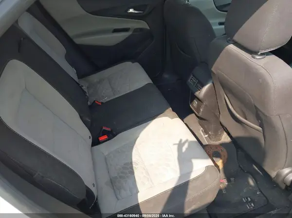 2GNAXUEV6K6103873 2019 CHEVROLET EQUINOX - Image 8