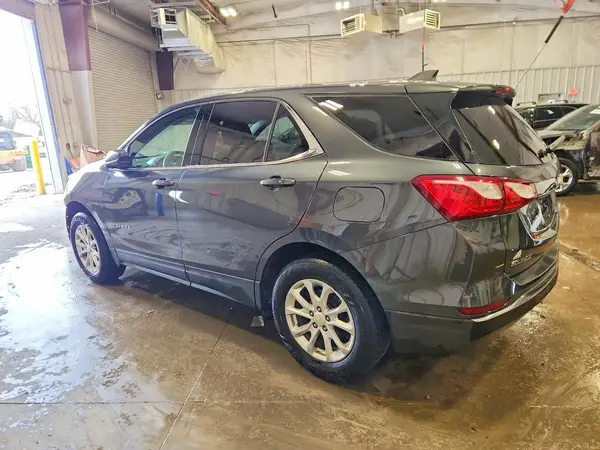 2GNAXUEV6K6112105 2019 CHEVROLET EQUINOX - Image 2