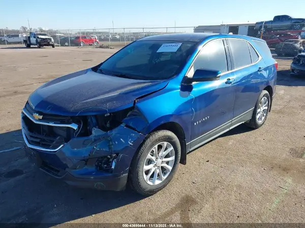 2GNAXUEV6K6124271 2019 CHEVROLET EQUINOX - Image 2