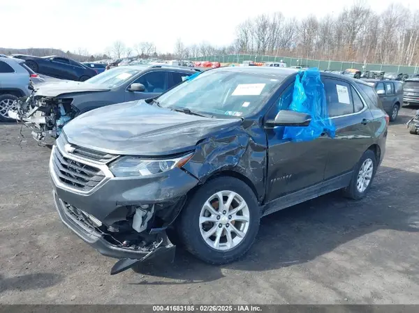 2GNAXUEV6K6134640 2019 CHEVROLET EQUINOX - Image 2