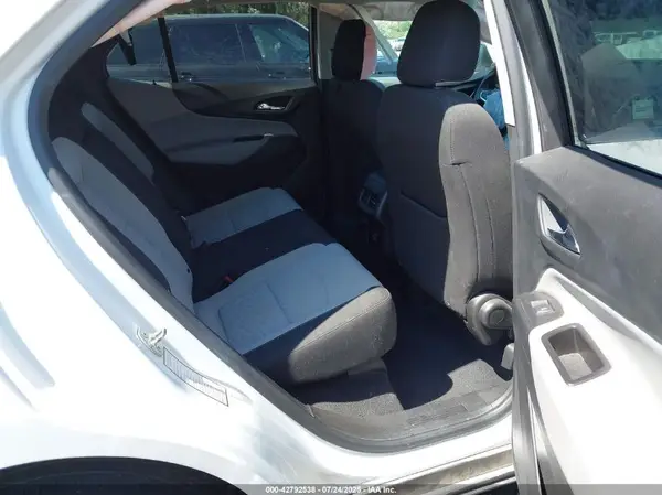 2GNAXUEV6K6180677 2019 CHEVROLET EQUINOX - Image 8
