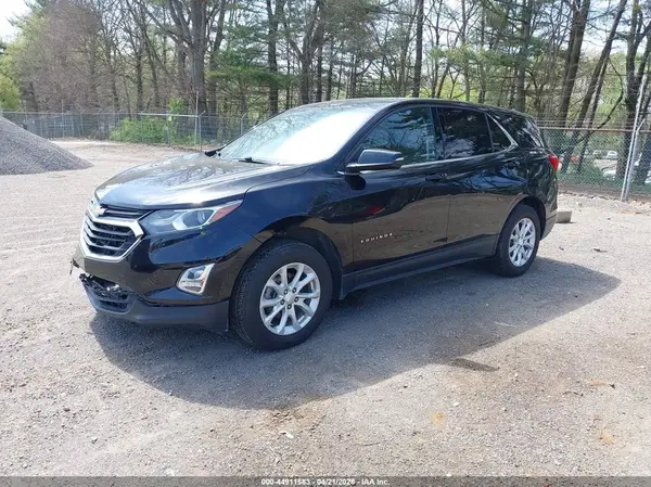 2GNAXUEV6K6207621 2019 CHEVROLET EQUINOX - Image 2
