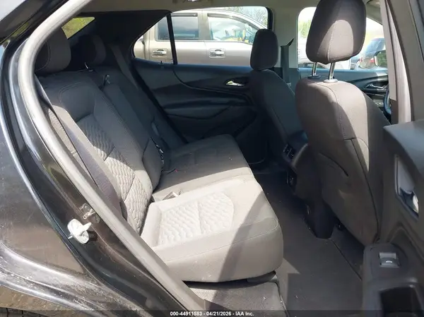 2GNAXUEV6K6207621 2019 CHEVROLET EQUINOX - Image 8