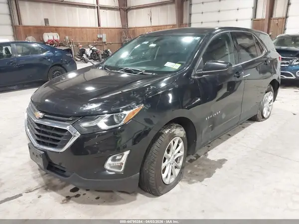 2GNAXUEV6K6226962 2019 CHEVROLET EQUINOX - Image 2