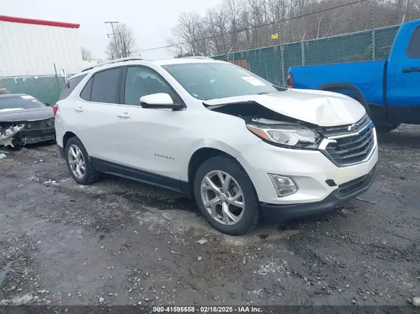 2GNAXUEV6K6267785 2019 CHEVROLET EQUINOX - Image 1