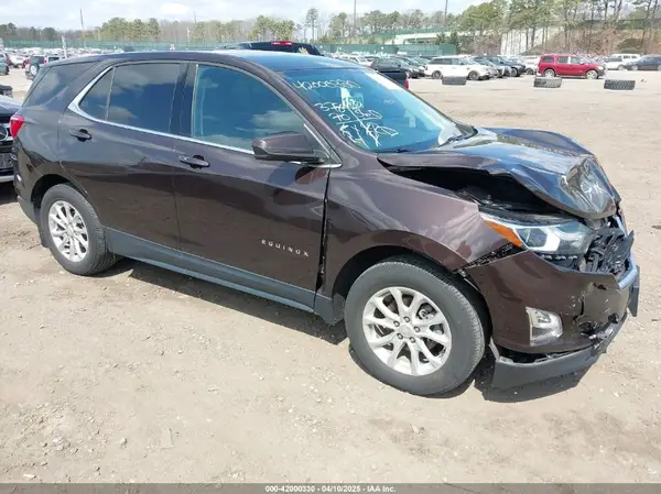 2GNAXUEV6L6137975 2020 CHEVROLET EQUINOX - Image 1