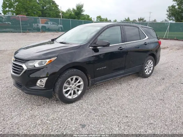 2GNAXUEV6L6162813 2020 CHEVROLET EQUINOX - Image 2