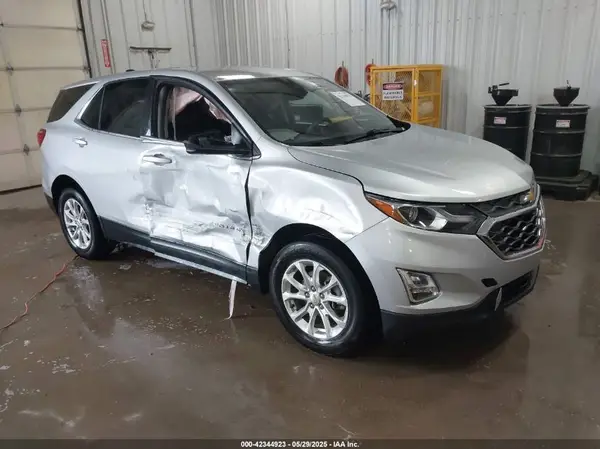 2GNAXUEV6L6200816 2020 CHEVROLET EQUINOX - Image 1
