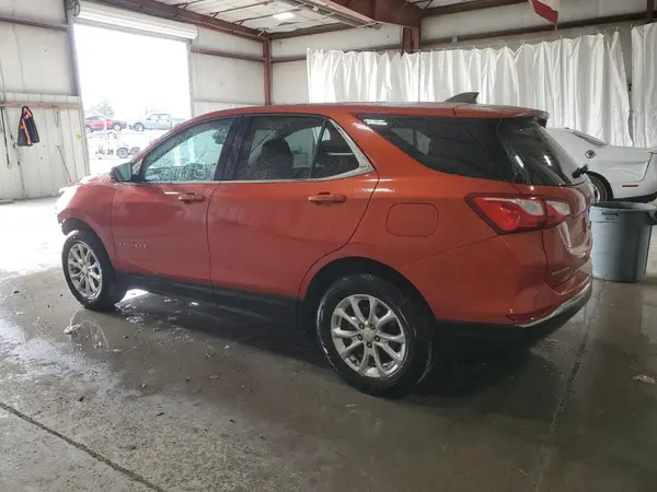2GNAXUEV6L6251071 2020 CHEVROLET EQUINOX - Image 2