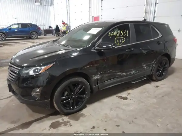 2GNAXUEV6M6100006 2021 CHEVROLET EQUINOX - Image 2