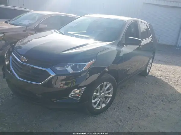 2GNAXUEV6M6111491 2021 CHEVROLET EQUINOX - Image 2