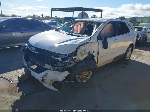 2GNAXUEV6M6117503 2021 CHEVROLET EQUINOX - Image 2