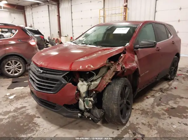 2GNAXUEV6M6152610 2021 CHEVROLET EQUINOX - Image 2