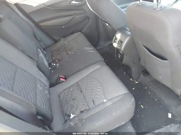 2GNAXUEV7K6115787 2019 CHEVROLET EQUINOX - Image 8