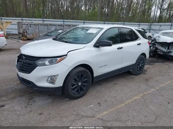 2GNAXUEV7K6118561 2019 CHEVROLET EQUINOX - Image 2