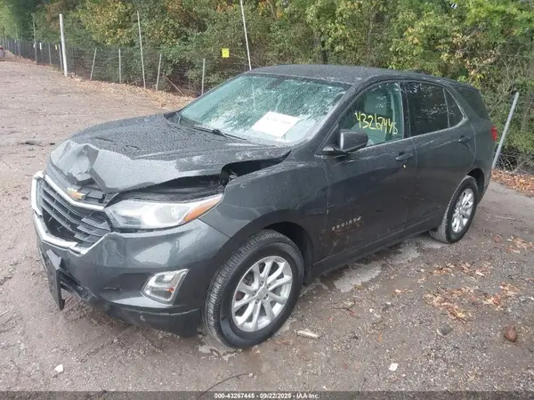 2GNAXUEV7K6157263 2019 CHEVROLET EQUINOX - Image 2