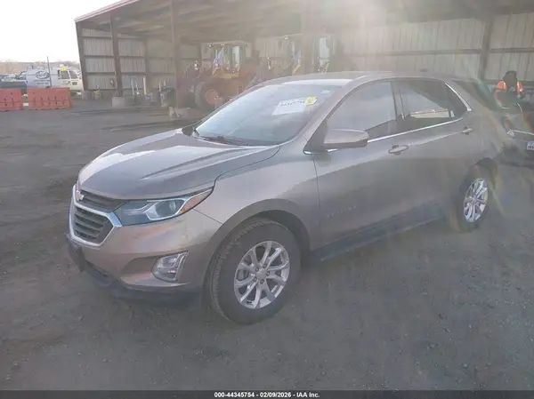 2GNAXUEV7K6166920 2019 CHEVROLET EQUINOX - Image 2