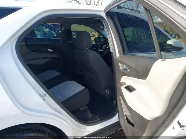 2GNAXUEV7K6168621 2019 CHEVROLET EQUINOX - Image 8