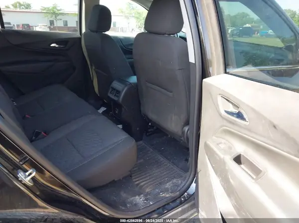 2GNAXUEV7K6170868 2019 CHEVROLET EQUINOX - Image 8