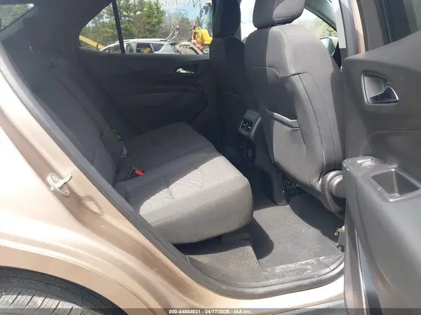 2GNAXUEV7K6183183 2019 CHEVROLET EQUINOX - Image 8