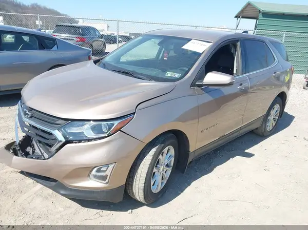 2GNAXUEV7K6220572 2019 CHEVROLET EQUINOX - Image 2