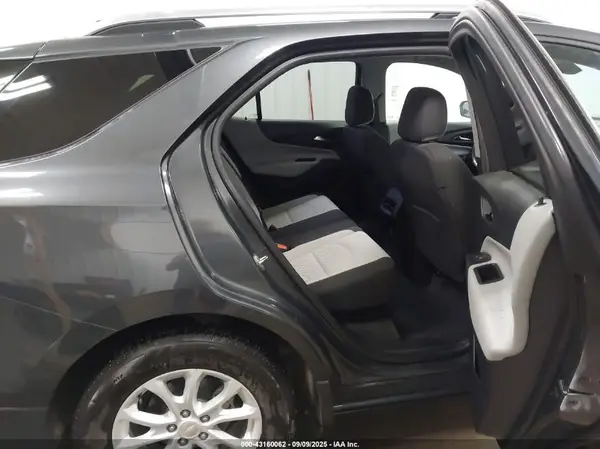 2GNAXUEV7K6232463 2019 CHEVROLET EQUINOX - Image 8