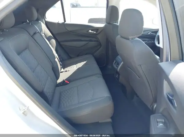 2GNAXUEV7K6306366 2019 CHEVROLET EQUINOX - Image 8