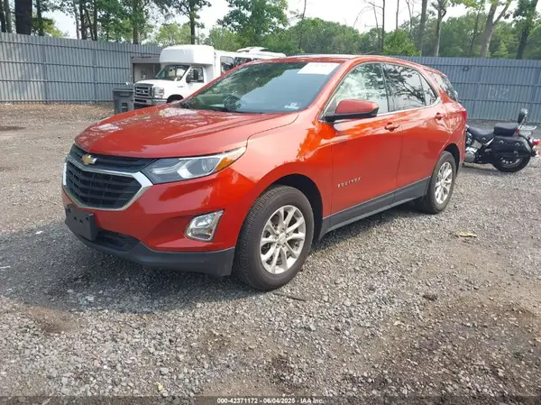 2GNAXUEV7L6133725 2020 CHEVROLET EQUINOX - Image 2