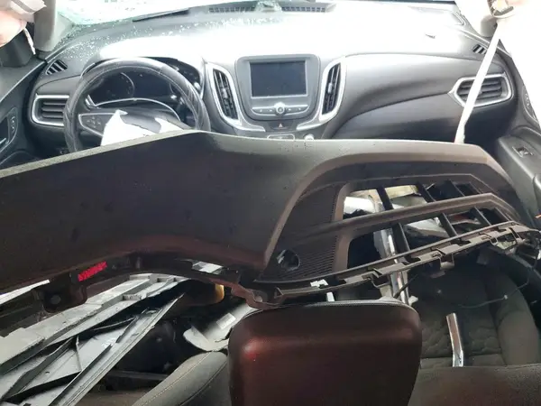 2GNAXUEV7L6144675 2020 CHEVROLET EQUINOX - Image 8
