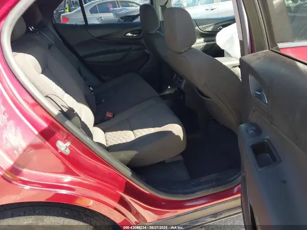 2GNAXUEV7M6104212 2021 CHEVROLET EQUINOX - Image 8