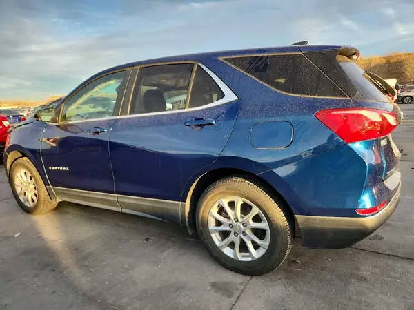 2GNAXUEV7M6106882 2021 CHEVROLET EQUINOX - Image 2