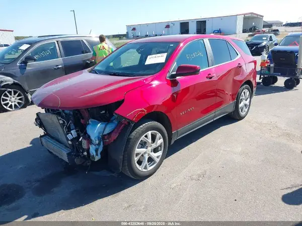 2GNAXUEV7M6147562 2021 CHEVROLET EQUINOX - Image 2