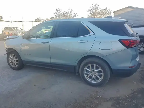 2GNAXUEV7N6118936 2022 CHEVROLET EQUINOX - Image 2