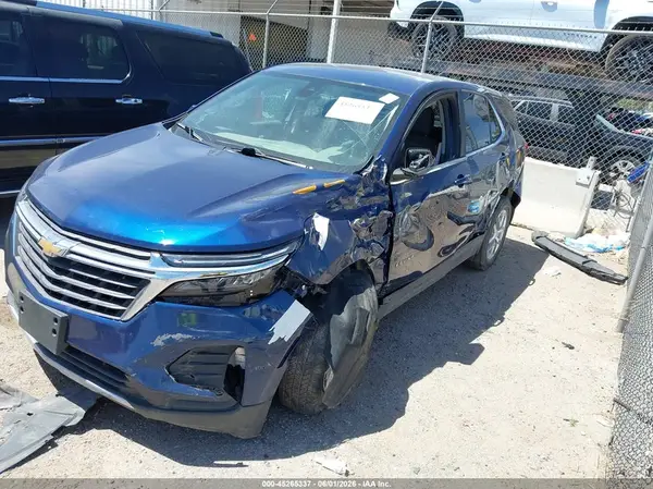 2GNAXUEV7NL187718 2022 CHEVROLET EQUINOX - Image 2
