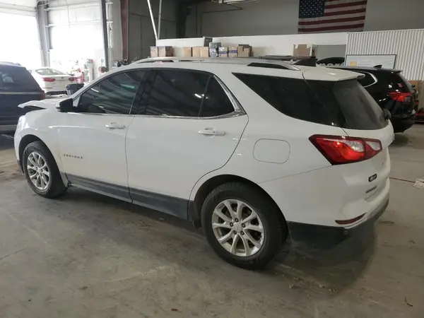 2GNAXUEV8K6100358 2019 CHEVROLET EQUINOX - Image 2